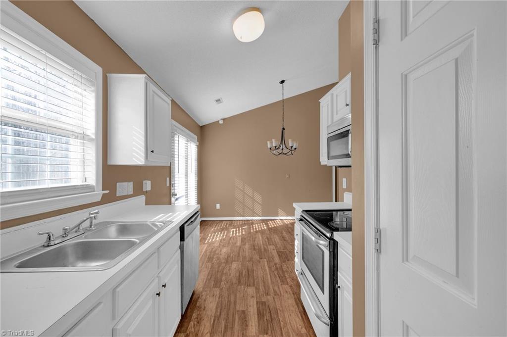4606 Meadowcroft Road Greensboro, NC 27406 - Photo 13 of 27 Gallery Image 13