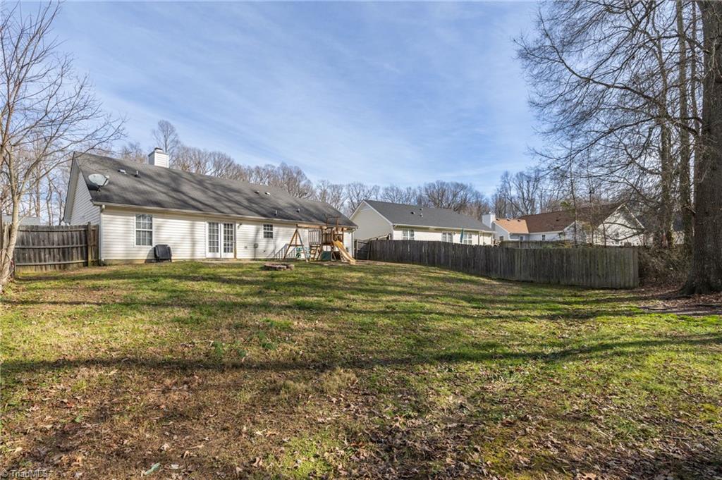 4606 Meadowcroft Road Greensboro, NC 27406 - Photo 25 of 27 Gallery Image 25