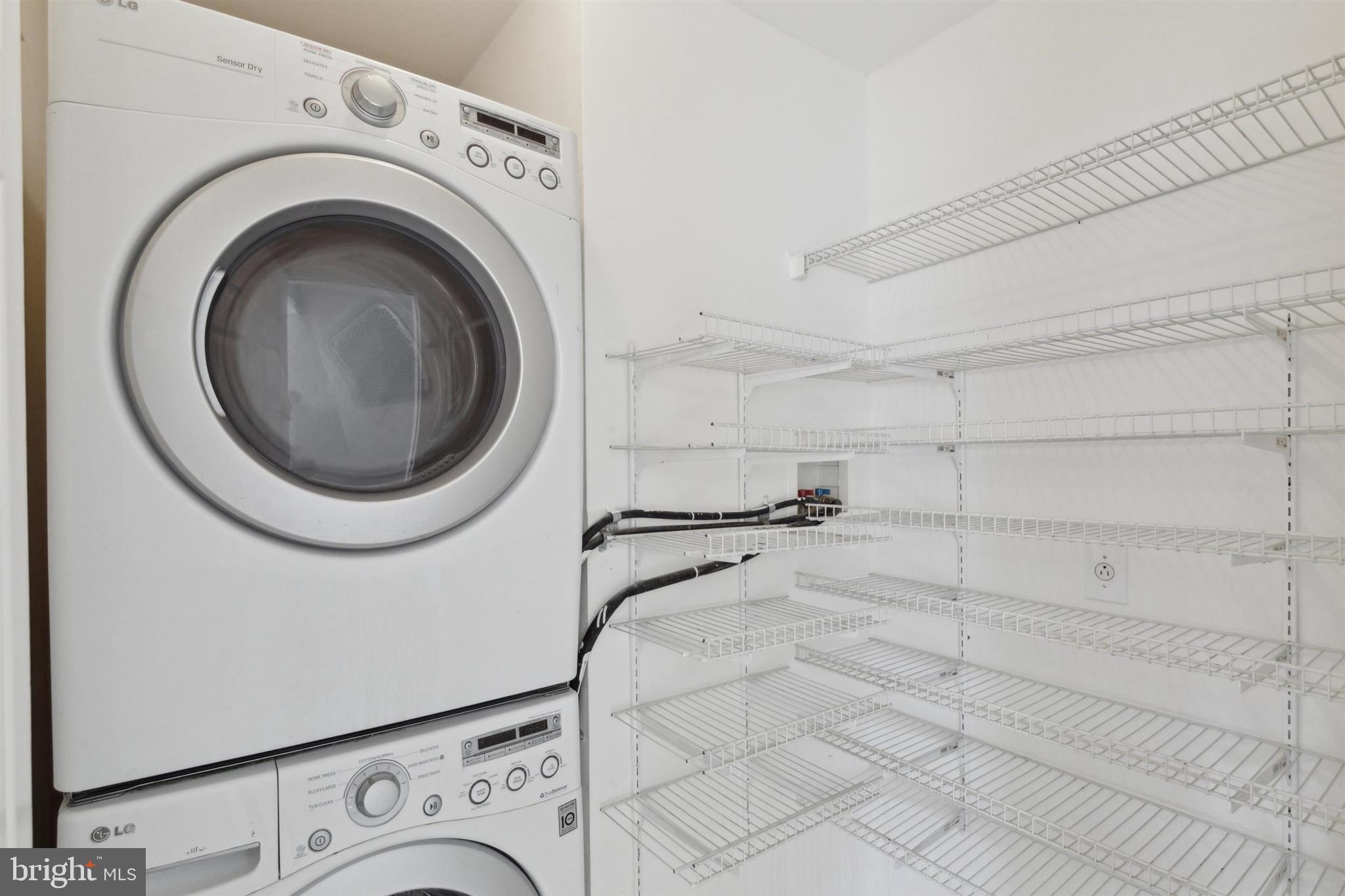 4420 Kelly Lane Reading, PA 19606 - Photo 13 of 25 a utility room with dryer and washer