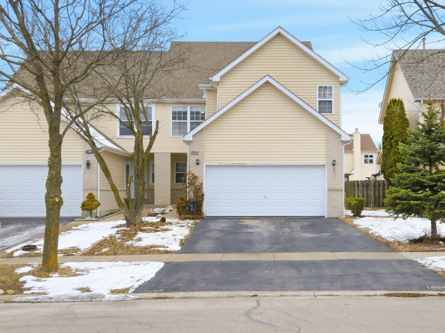 a view of a house with street