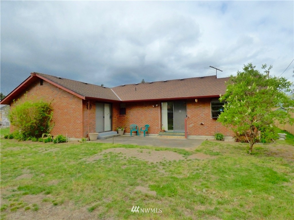 6413 Armar Road Marysville, WA 98270 - Photo 3 of 24 Gallery Image 3