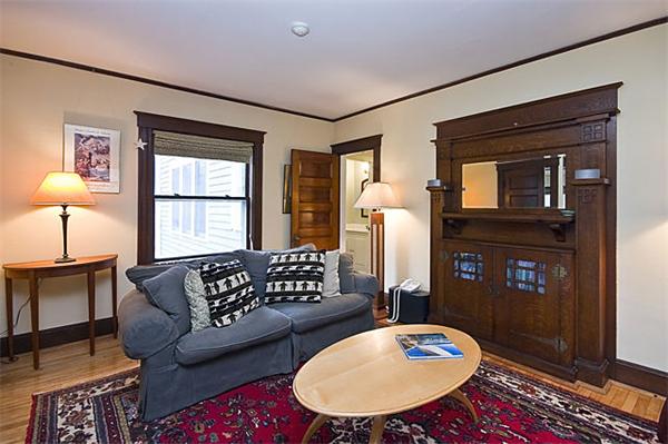 32 Ridgeway Avenue Needham, MA 02492 - Photo 11 of 29