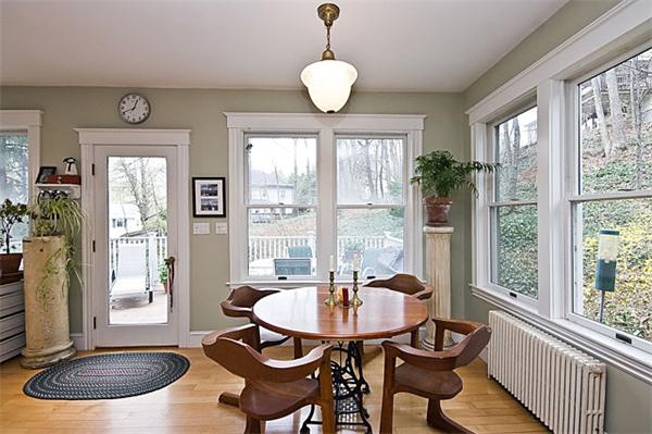 32 Ridgeway Avenue Needham, MA 02492 - Photo 5 of 29