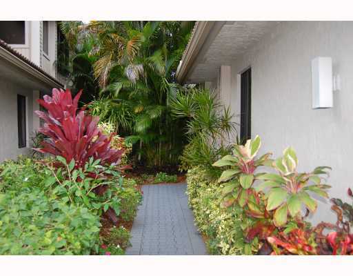 19861 Planters Boulevard, Unit B Boca Raton, FL 33434 - Photo 13 of 13 Additional Photo