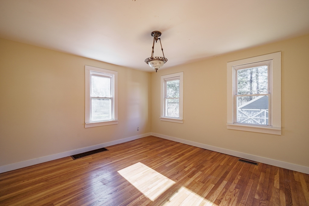1665 Main Road Granville, MA 01034 - Photo 11 of 38