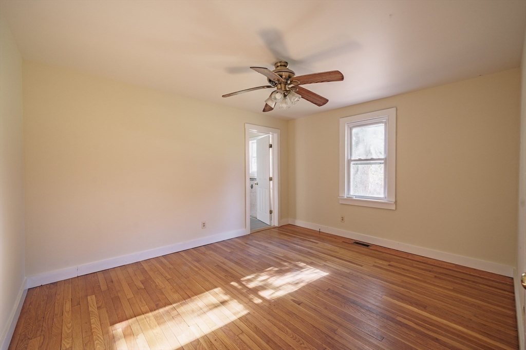 1665 Main Road Granville, MA 01034 - Photo 20 of 38