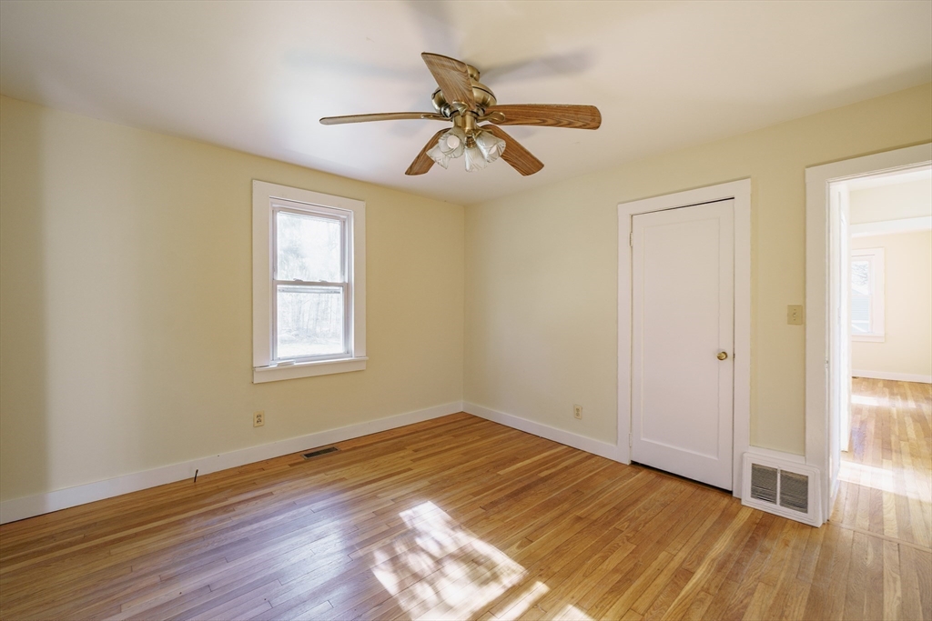 1665 Main Road Granville, MA 01034 - Photo 21 of 38