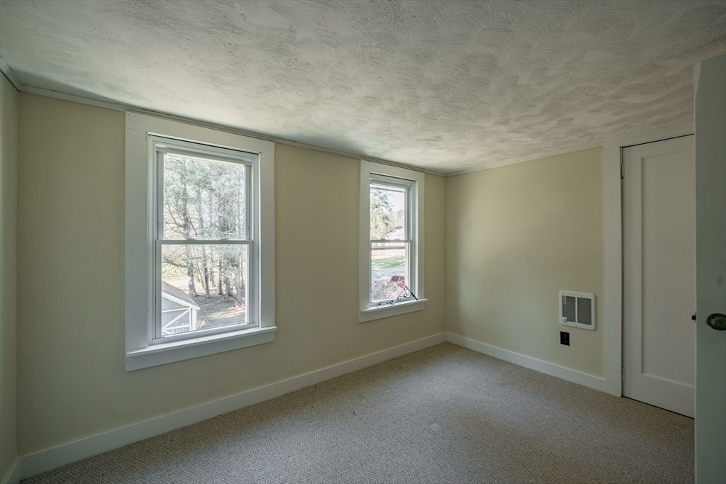1665 Main Road Granville, MA 01034 - Photo 26 of 38