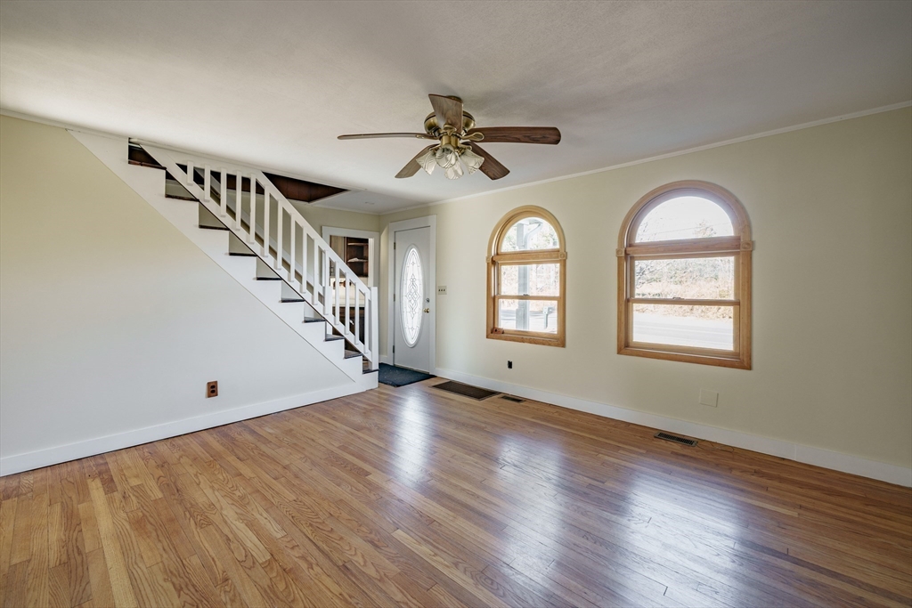 1665 Main Road Granville, MA 01034 - Photo 3 of 38
