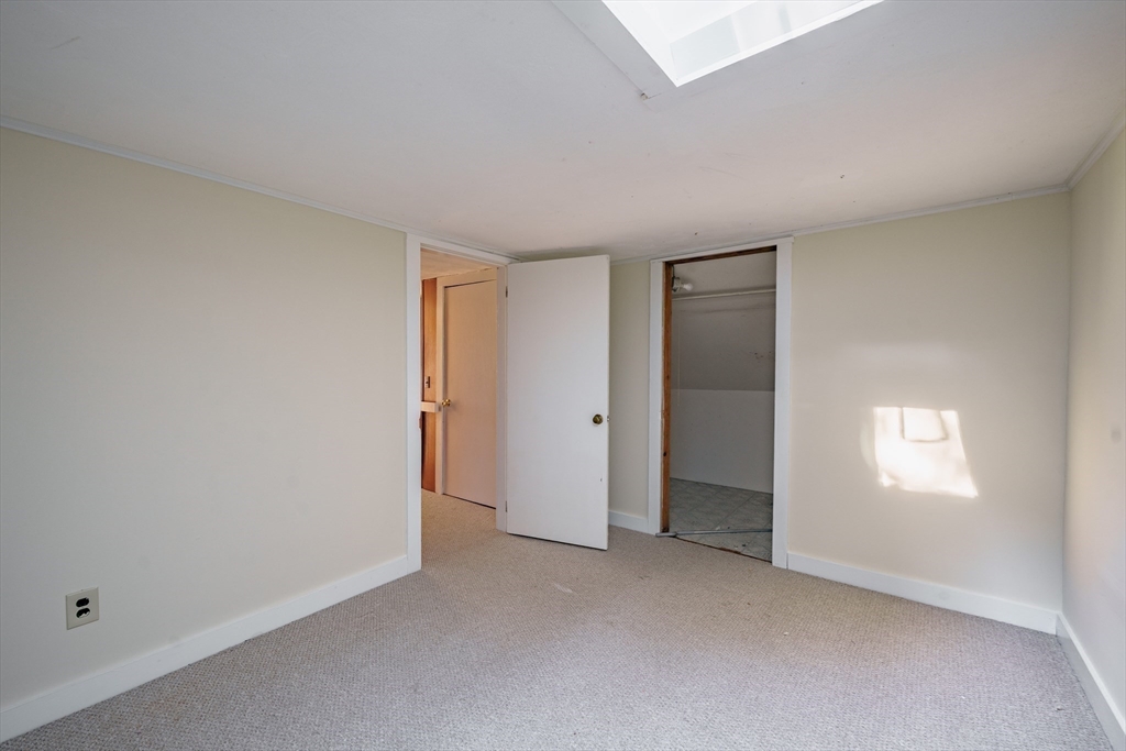 1665 Main Road Granville, MA 01034 - Photo 33 of 38