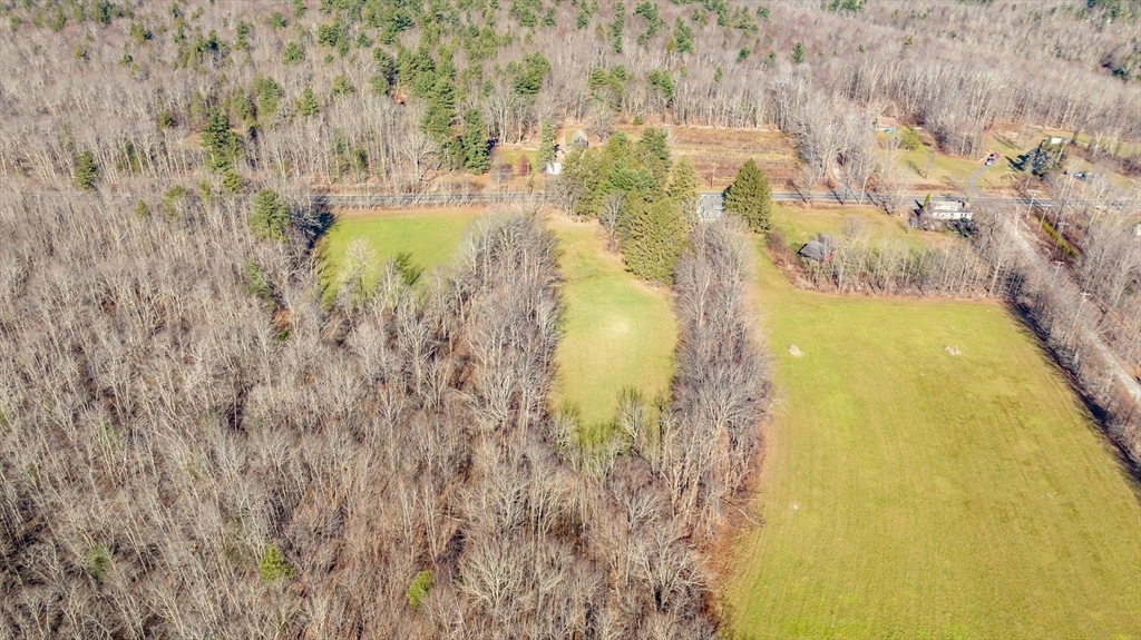 1665 Main Road Granville, MA 01034 - Photo 5 of 38