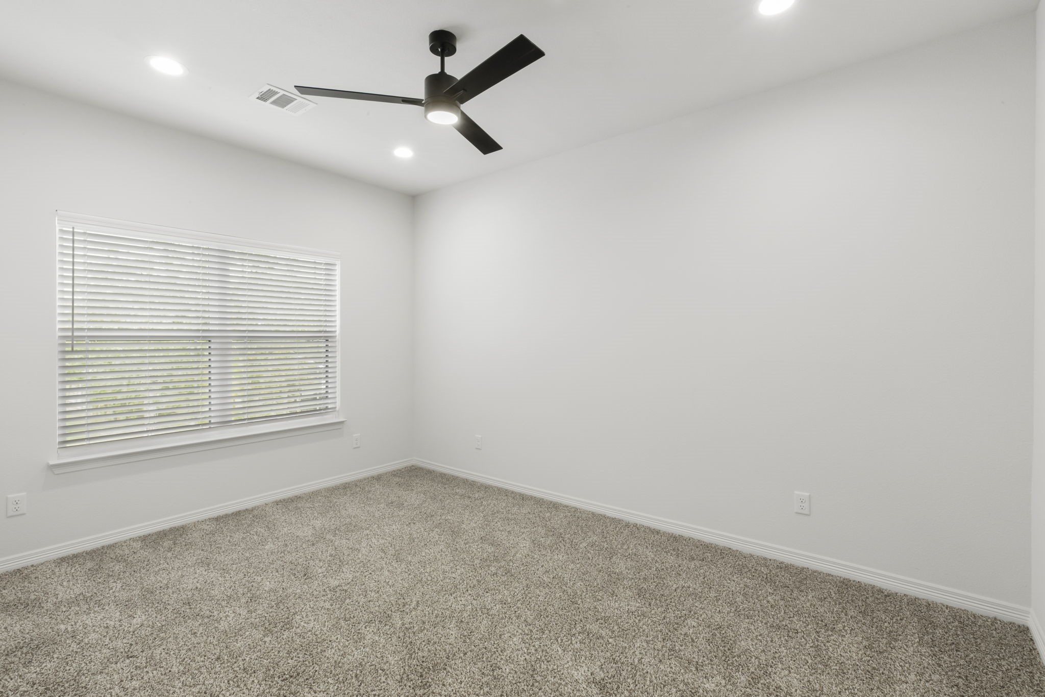 228 Richards Street College Station, TX 77840 - Photo 23 of 43 an empty room with a window