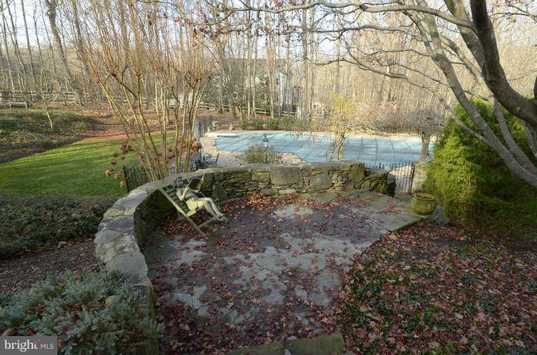 10531 Wickens Road Vienna, VA 22181 - Photo 23 of 30 One of Several Flagstone Patios with Sitting Walls