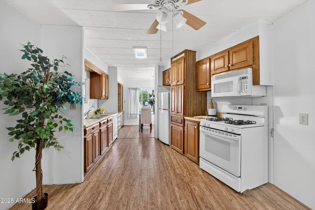 $250,000 | 5807 East Leonora Street, Mesa, AZ 85215