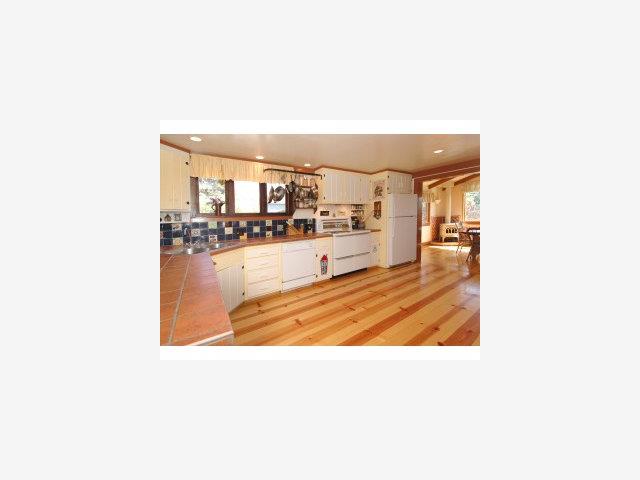 7131 Viewpoint Road Aptos, CA 95003 - Photo 5 of 9 Gallery Image 5