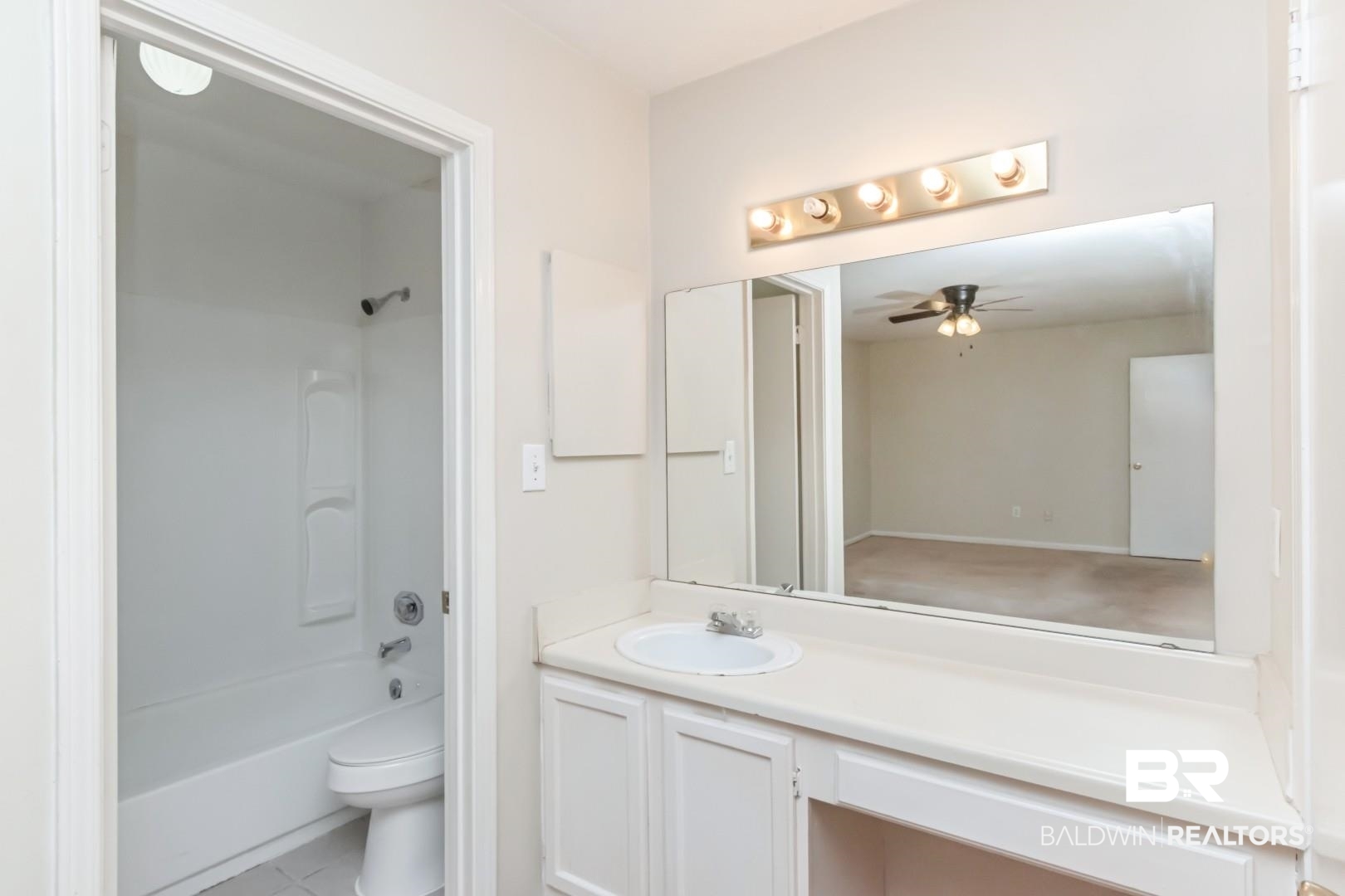 6701 Dickens Ferry Road, Unit 78 Mobile, AL 36608 - Photo 8 of 30