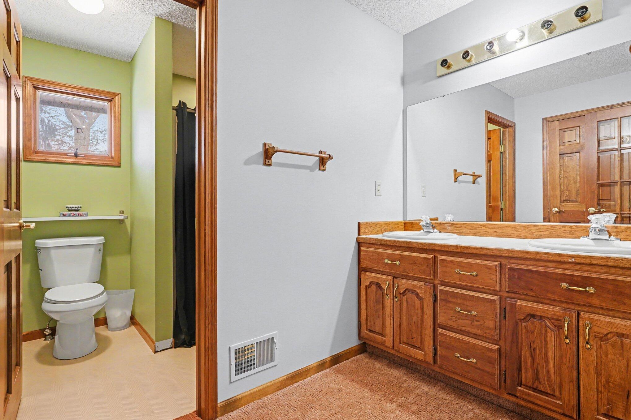 17247 North Fruitport Road Spring Lake, MI 49456 - Photo 26 of 50 017_file_4138