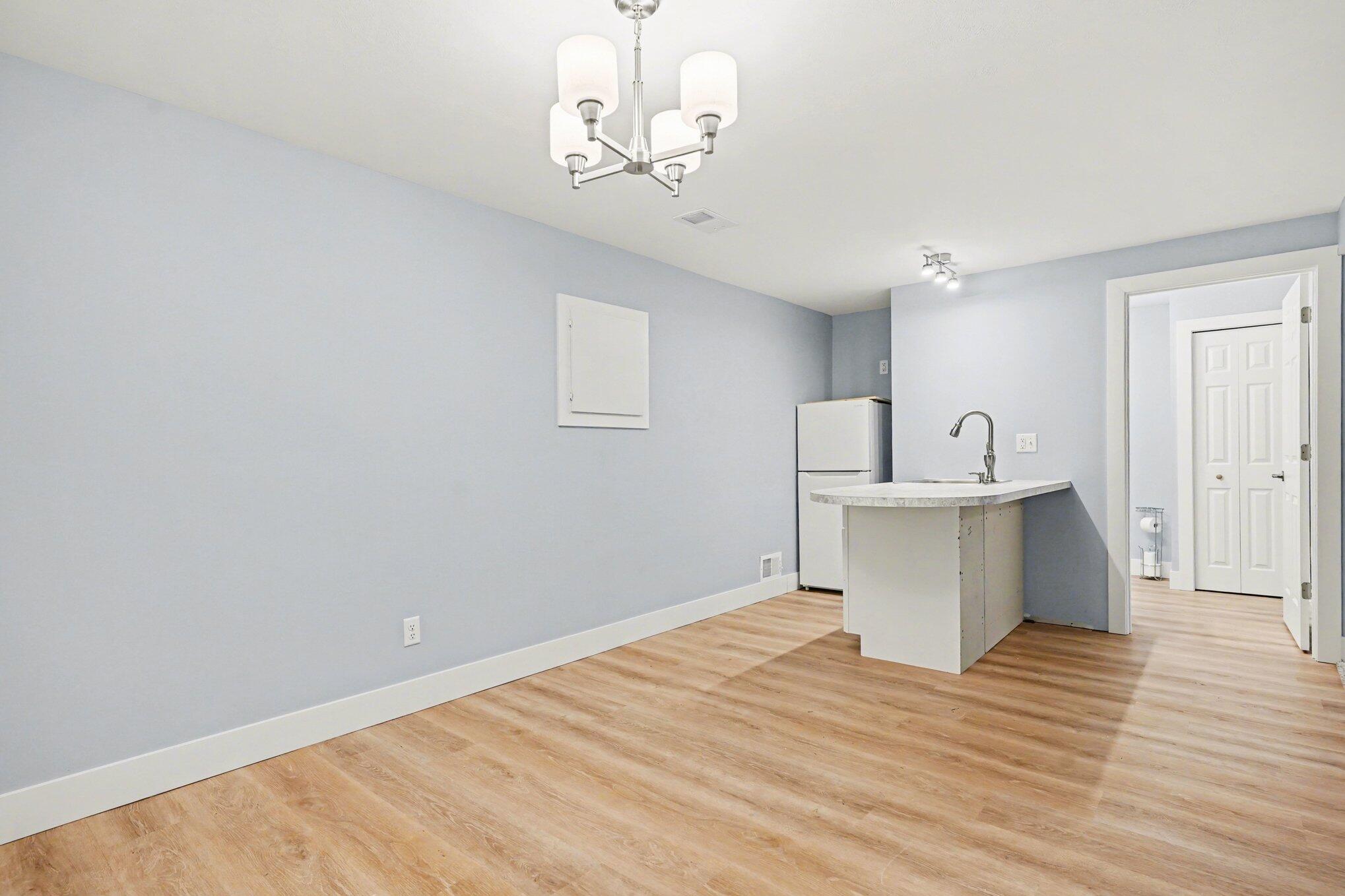 17247 North Fruitport Road Spring Lake, MI 49456 - Photo 33 of 50 021_file_6296