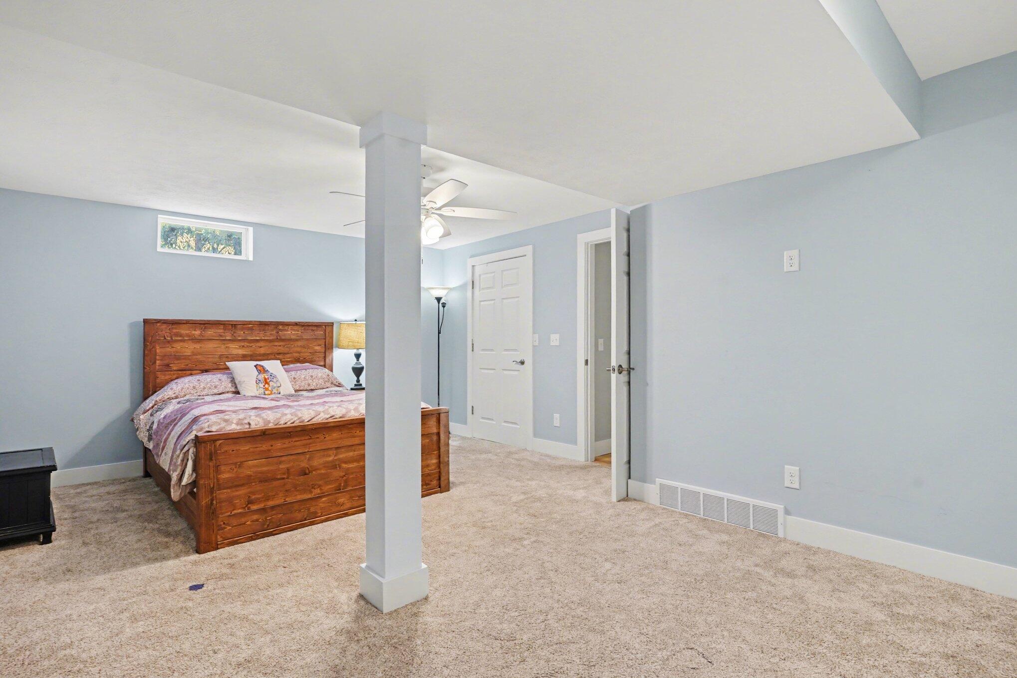 17247 North Fruitport Road Spring Lake, MI 49456 - Photo 36 of 50 019_file_8105