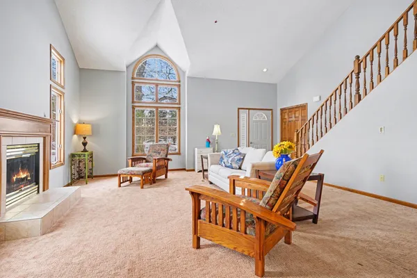 $469,000 | 17247 North Fruitport Road, Spring Lake, MI 49456