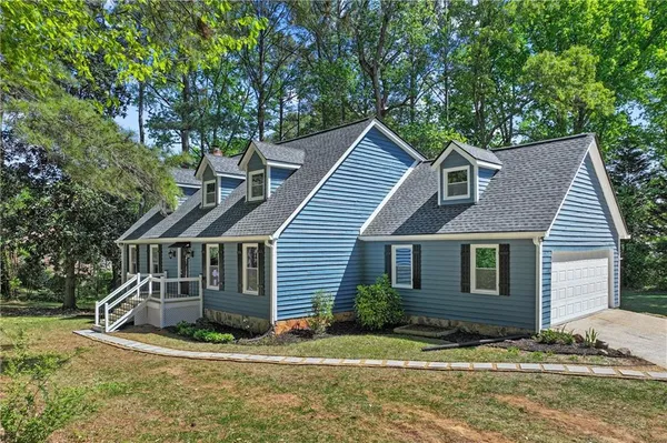 $359,900 | 4089 Hickory Nut Drive, Douglasville, GA 30135