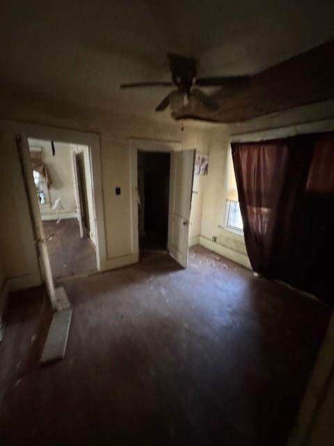 3900 Colonial Avenue Dallas, TX 75215 - Photo 7 of 15 a view of empty room with wooden floor and fan