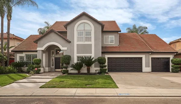 $875,000 | 2501 Leonatus Avenue, Modesto, CA 95355