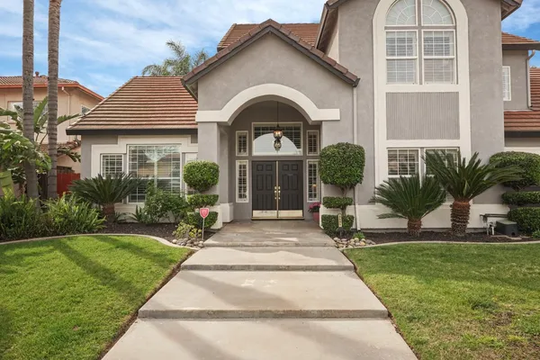 $875,000 | 2501 Leonatus Avenue, Modesto, CA 95355
