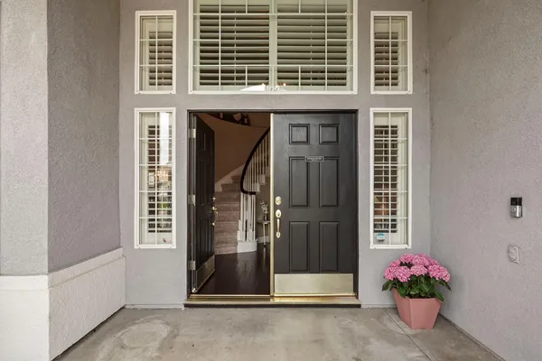 $875,000 | 2501 Leonatus Avenue, Modesto, CA 95355