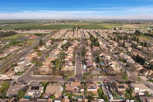 $875,000 | 2501 Leonatus Avenue, Modesto, CA 95355