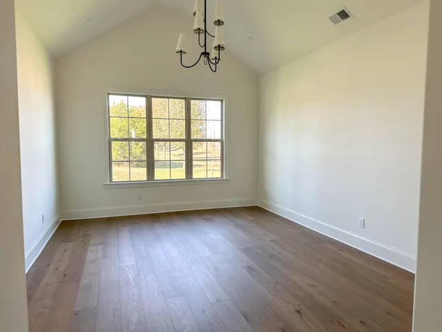 $1,145,900 | 404 Bell Lk Road, Gallatin, TN 37066