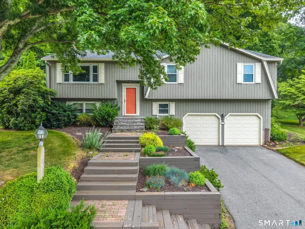$475,000 | 188 Woodfield Crossing, Rocky Hill, CT 06067