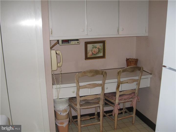 209 East Avon Road Chester, PA 19015 - Photo 15 of 24 Kitchen