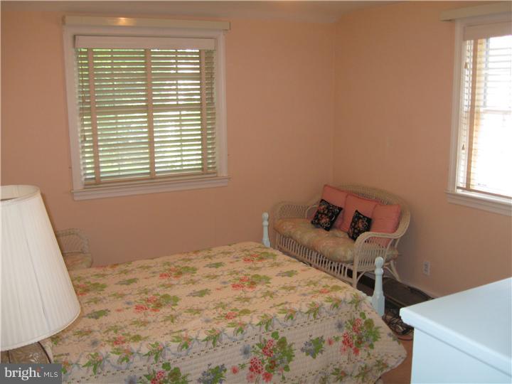209 East Avon Road Chester, PA 19015 - Photo 19 of 24 Bedroom 2