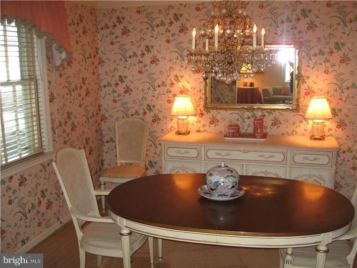 209 East Avon Road Chester, PA 19015 - Photo 3 of 24 Dining Room