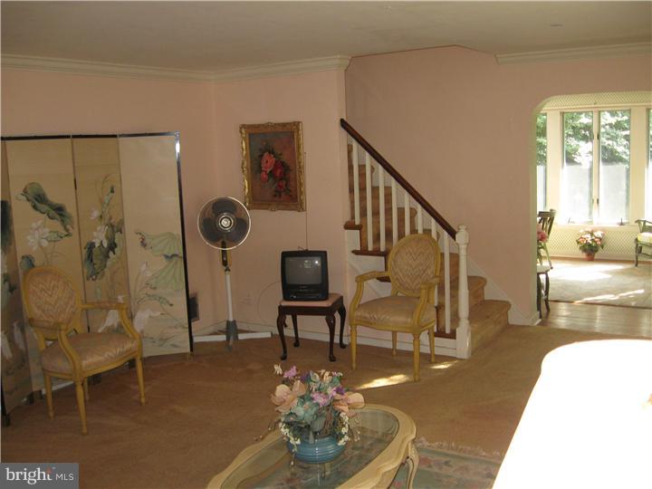 209 East Avon Road Chester, PA 19015 - Photo 7 of 24 Living Room