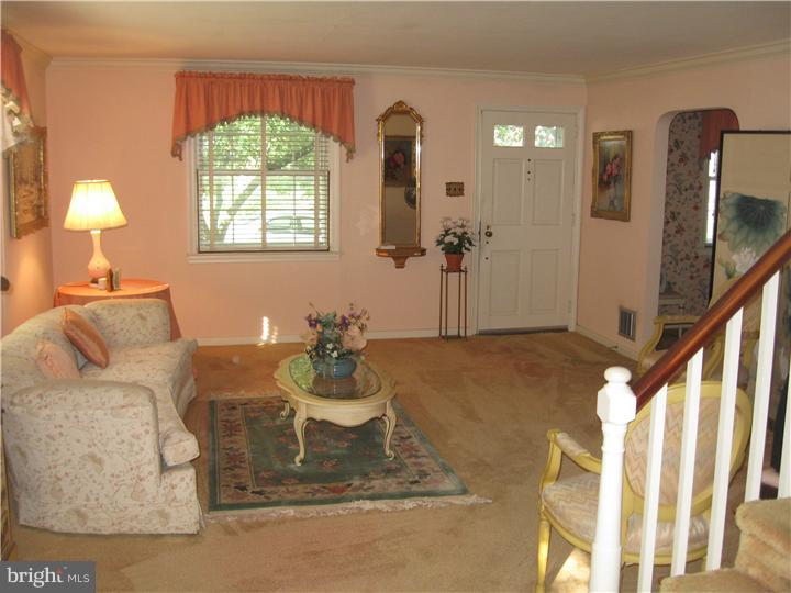 209 East Avon Road Chester, PA 19015 - Photo 8 of 24 Living Room