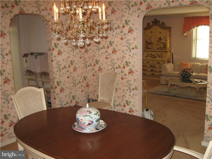 209 East Avon Road Chester, PA 19015 - Photo 10 of 24 Dining Room