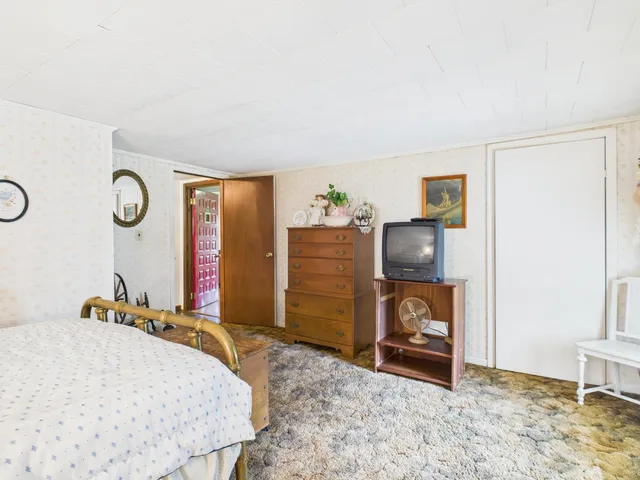 $325,000 | 4781 Highway 114, Canaan, VT 05903