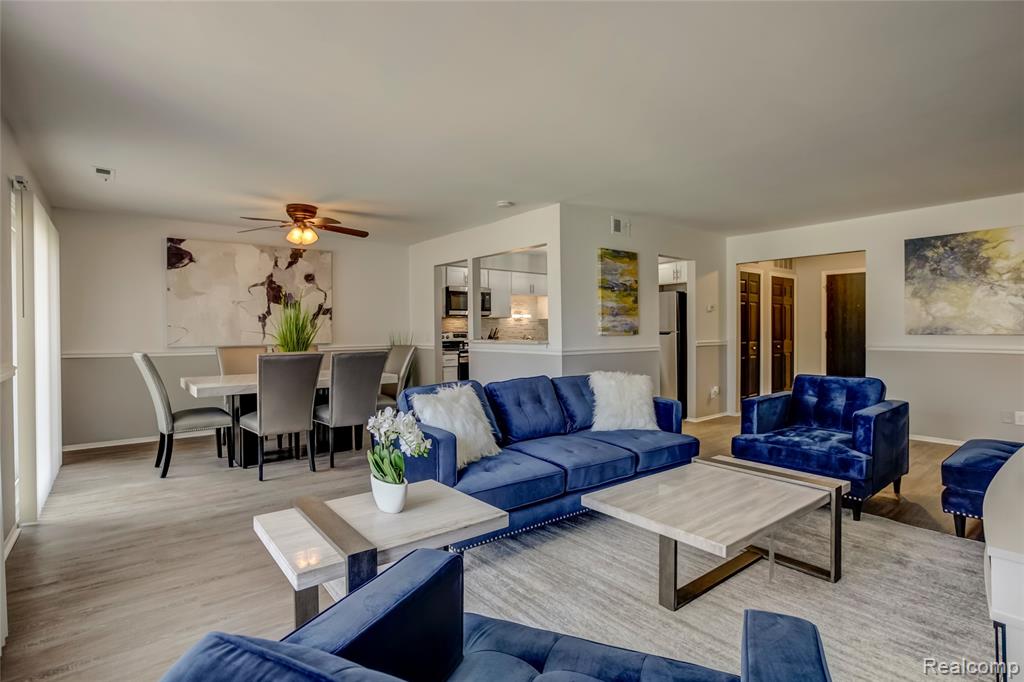 32023 West 14 Mile Road, Unit 103 Farmington Hills, MI 48334 - Photo 8 of 14