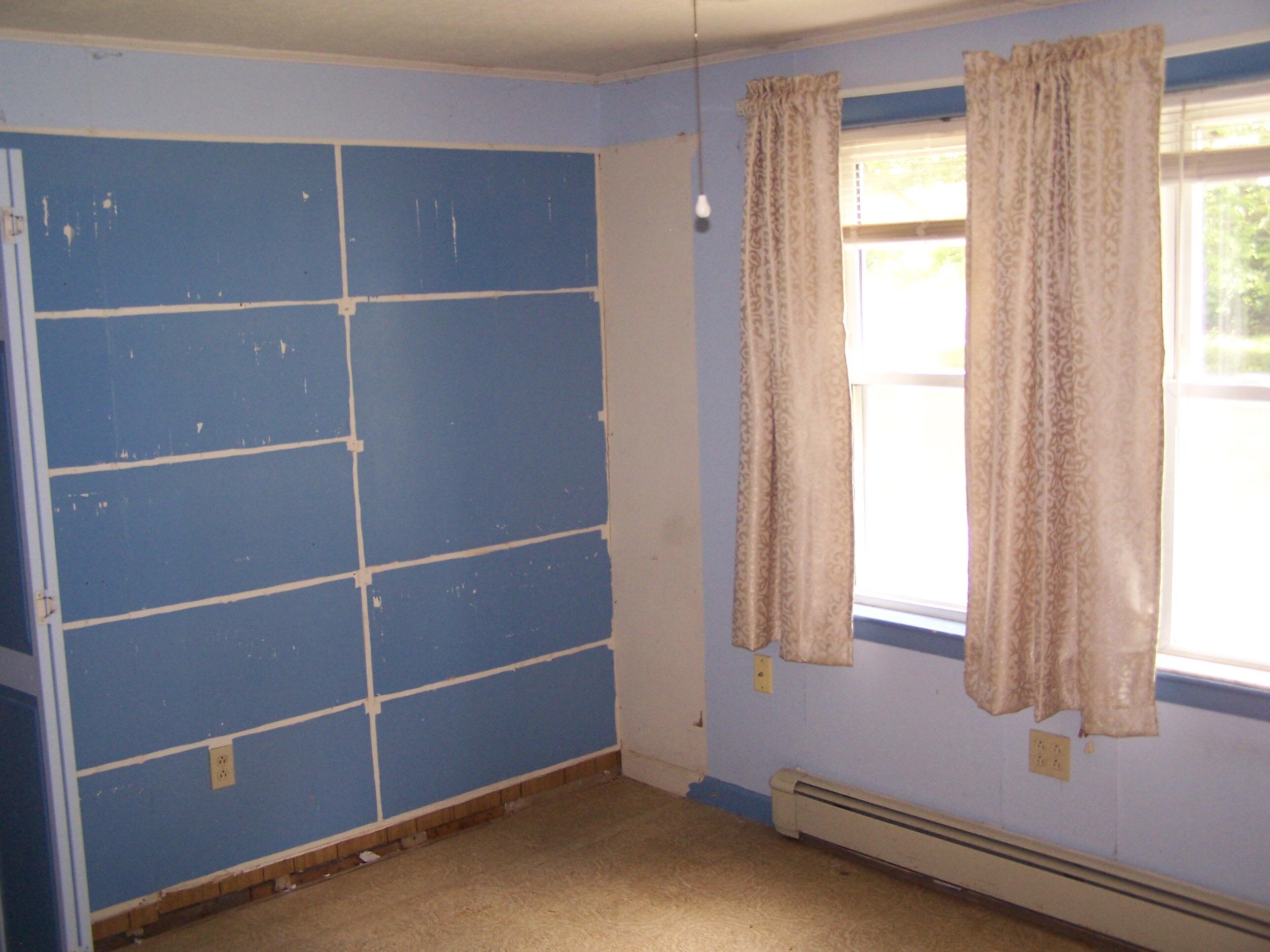 83 Elmwood Road Auburn, ME 04210 - Photo 22 of 56 103_0335