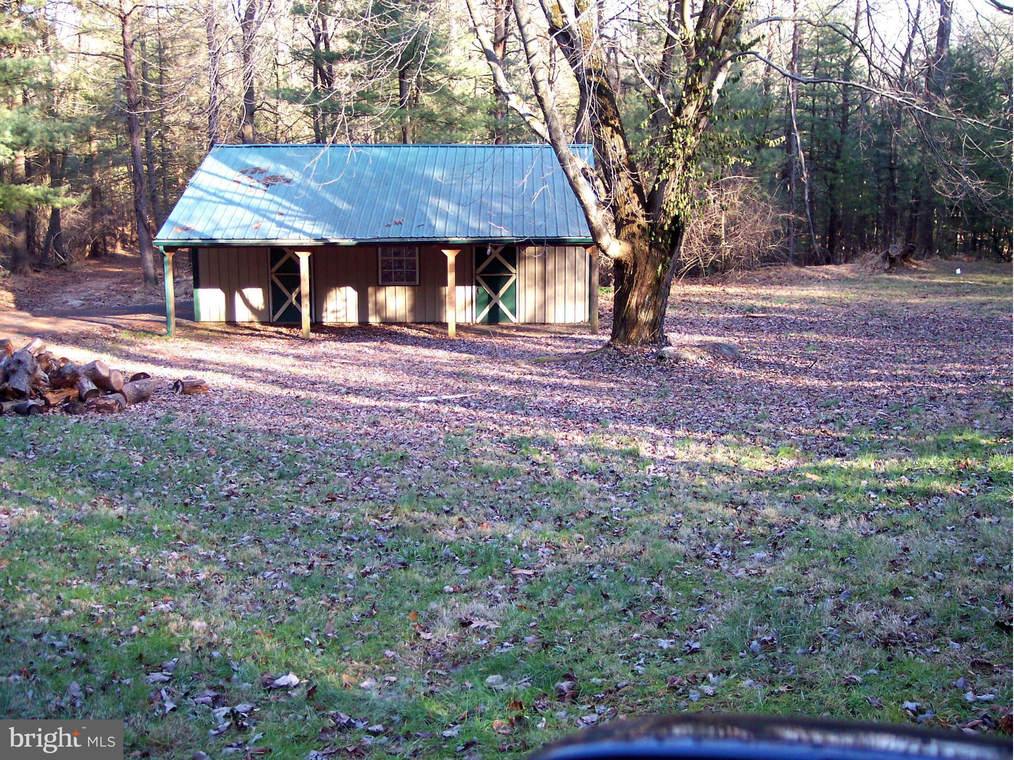 3843 Rinehart Road Westminster, MD 21158 - Photo 3 of 28 #1 of 2 outbuildings