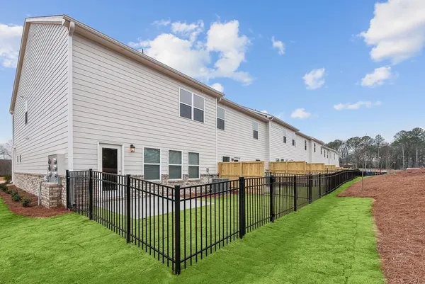 $2,025 | 352 Stately Oaks Court, Unit WESTPORT, Hoschton, GA 30548