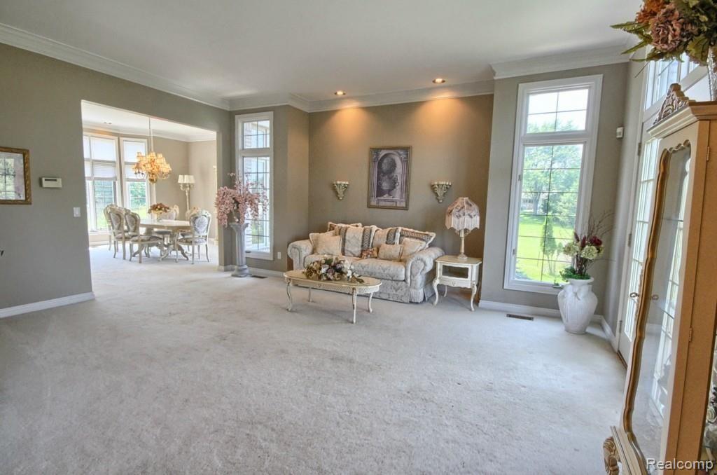 2925 Cranbrook Ridge Court Rochester, MI 48306 - Photo 10 of 37 Living_Room.jpg