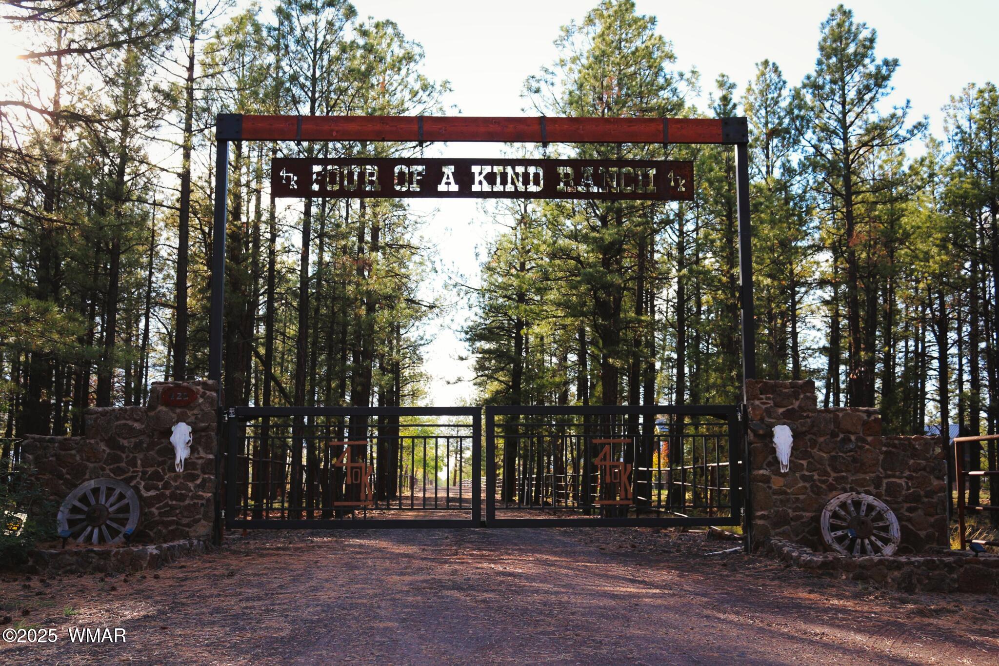 422 Sponseller Siding Road Pinetop, AZ 85935 - Photo 3 of 84 Gated Entrance...1/2 Mile to Home