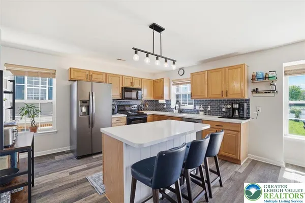 $315,000 | 215 Birch Street, Walnutport, PA 18088