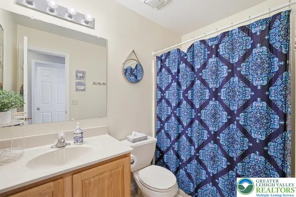 $315,000 | 215 Birch Street, Walnutport, PA 18088