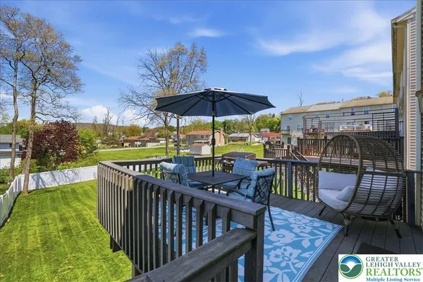 $315,000 | 215 Birch Street, Walnutport, PA 18088
