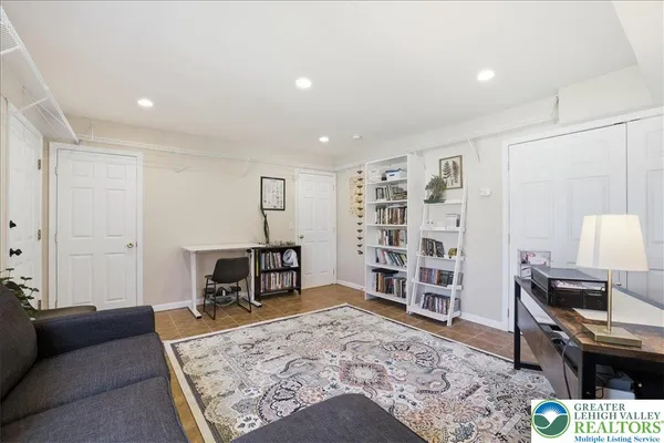 $315,000 | 215 Birch Street, Walnutport, PA 18088