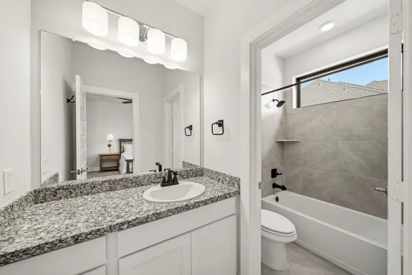 $1,200,000 | 320 Waters Landing Lane, Katy, TX 77493